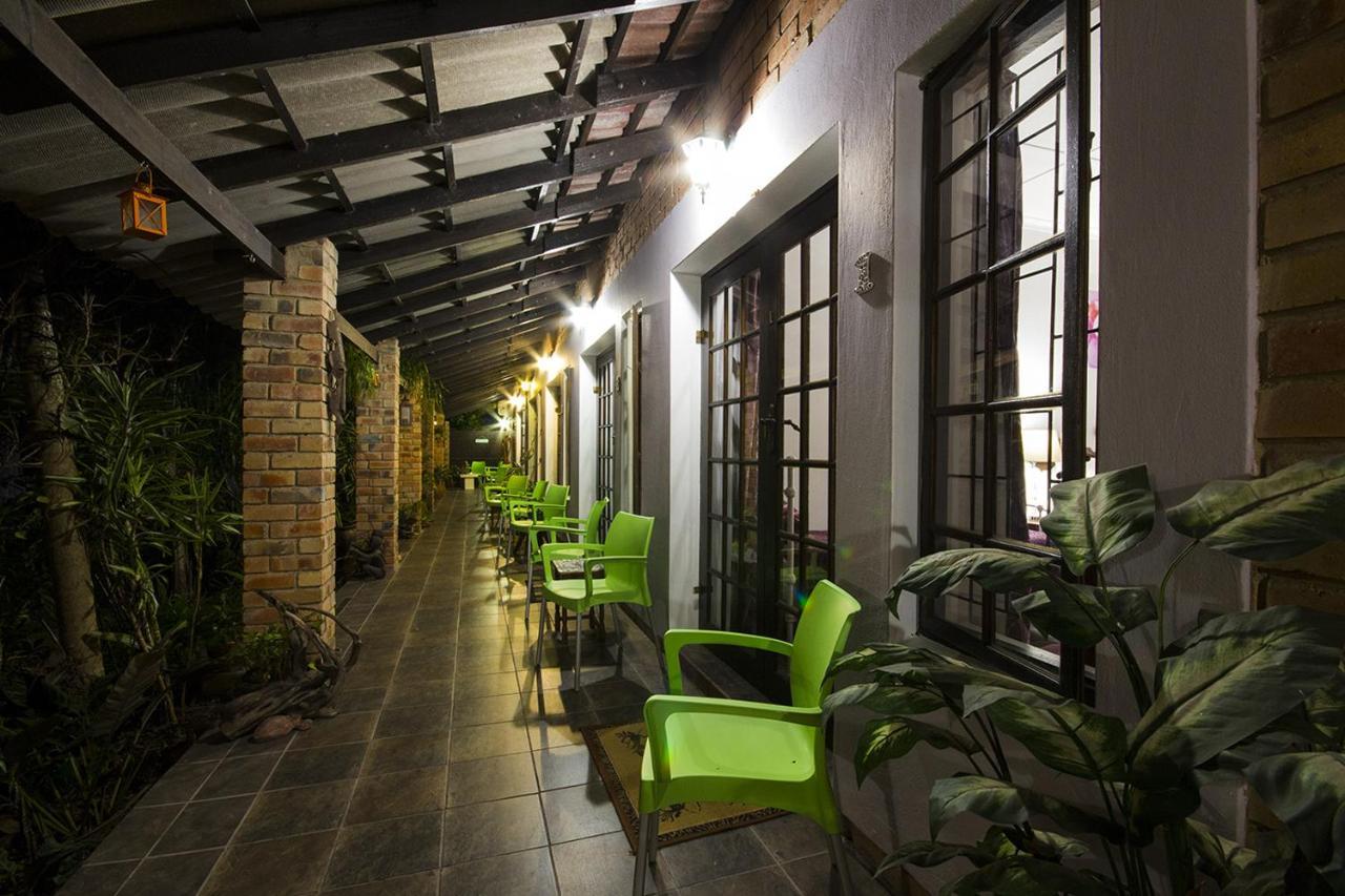 Maputaland Guest House St Lucia Bagian luar foto
