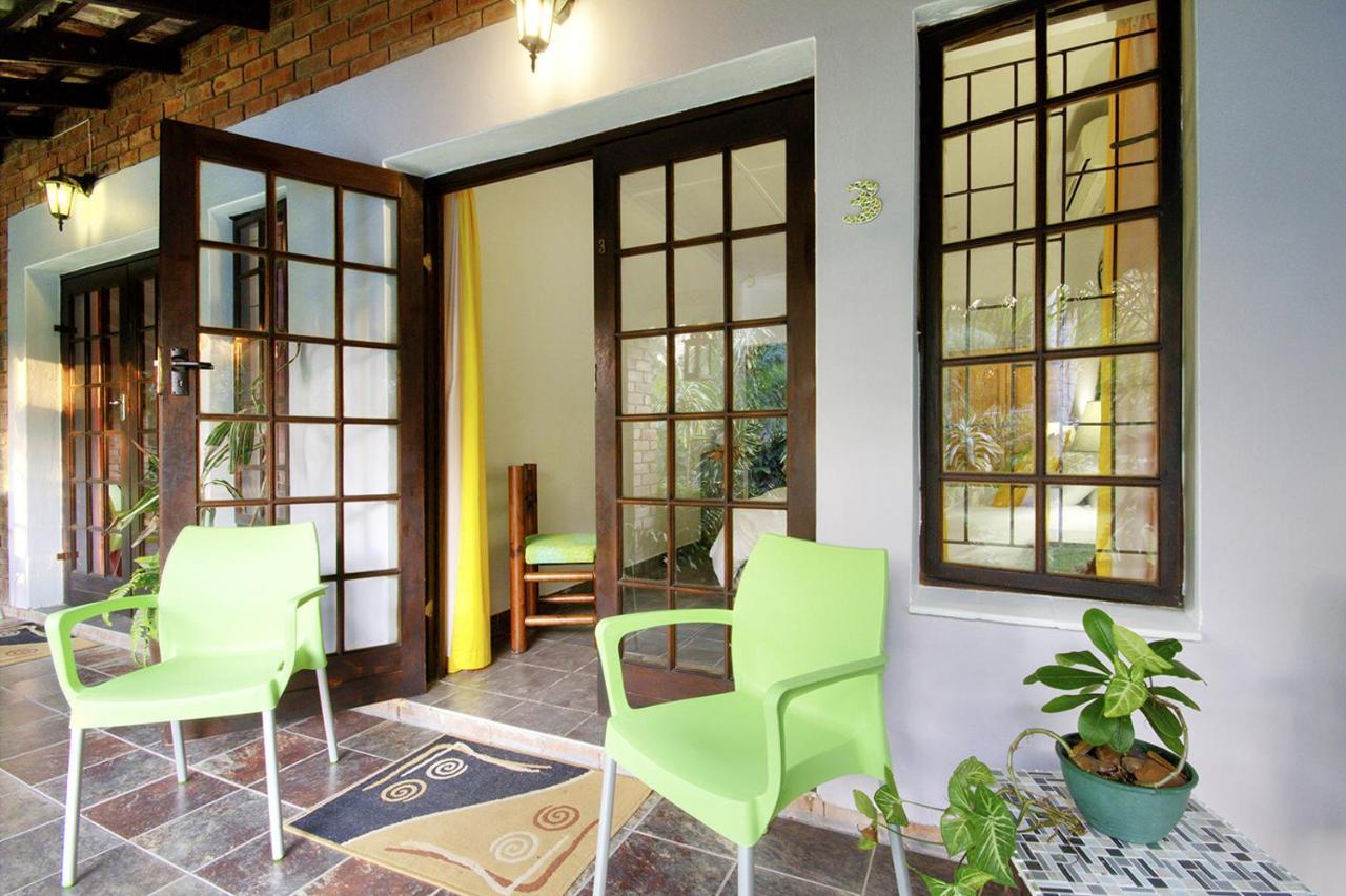 Maputaland Guest House St Lucia Bagian luar foto