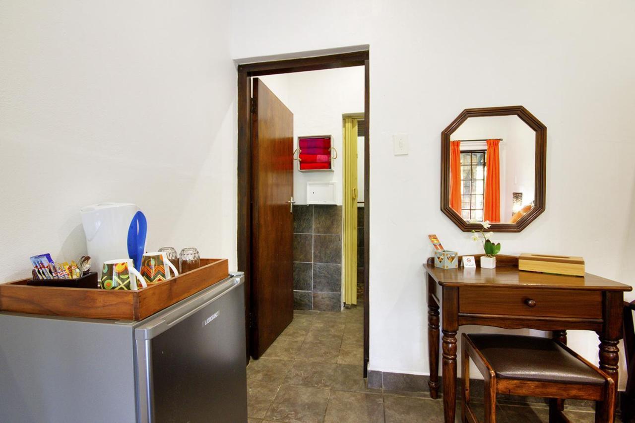 Maputaland Guest House St Lucia Bagian luar foto
