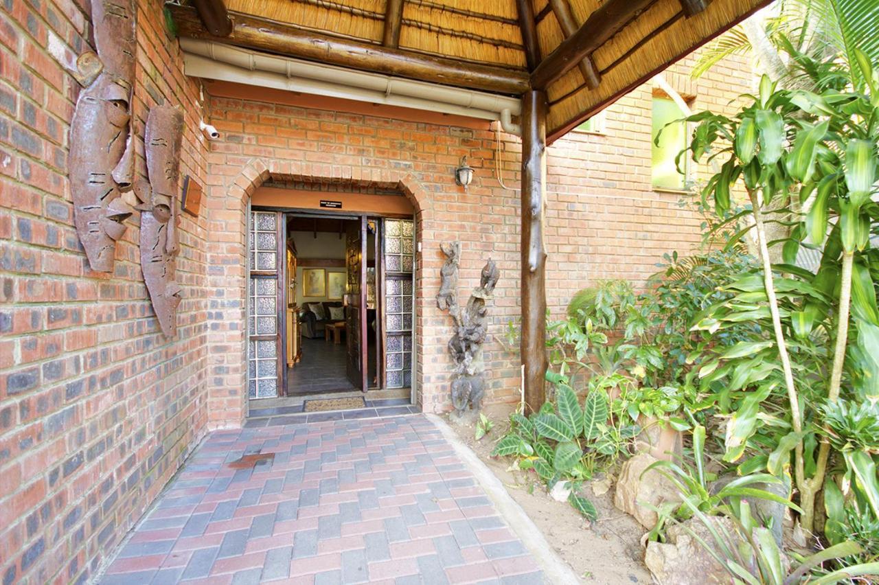Maputaland Guest House St Lucia Bagian luar foto